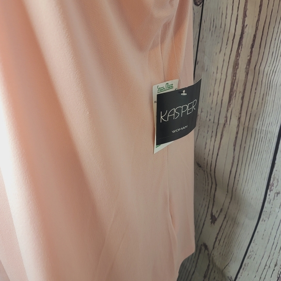 Kasper Brand New Blouse With Scoop Neck & Pleated Front - Picture 10 of 10